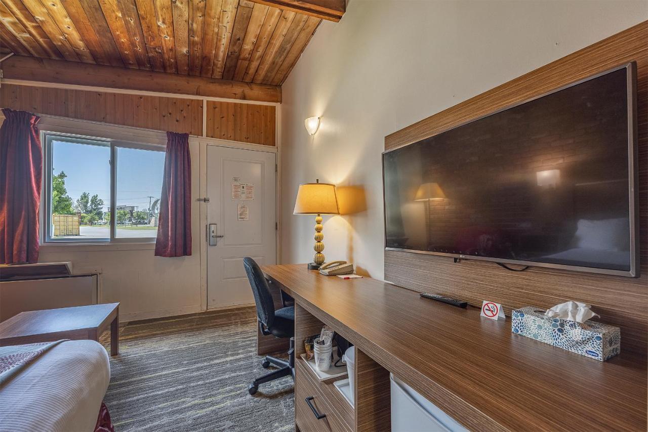Ramada By Wyndham 1000 Islands Gananoque Hotel Luaran gambar