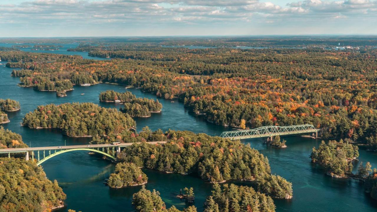 Ramada By Wyndham 1000 Islands Gananoque Hotel Luaran gambar