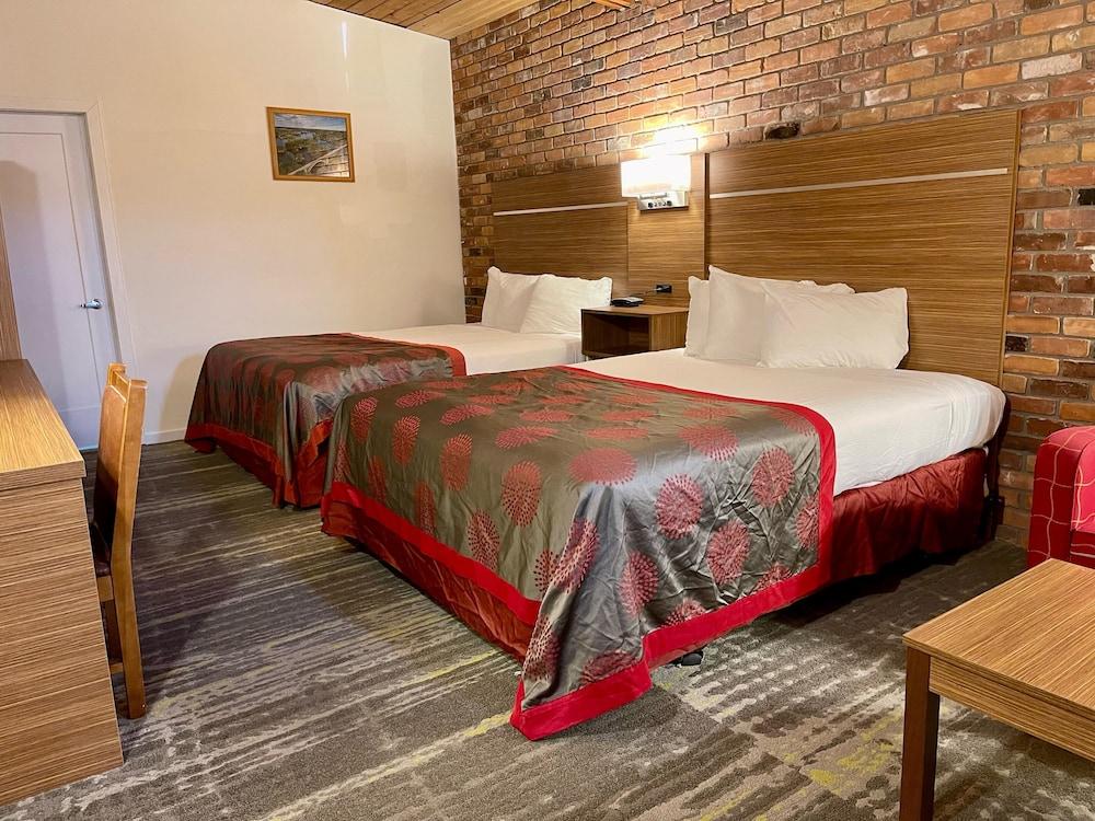 Ramada By Wyndham 1000 Islands Gananoque Hotel Luaran gambar